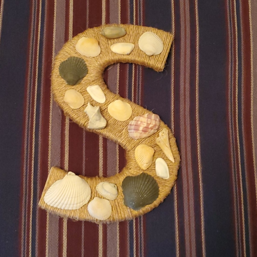 Monogram letter